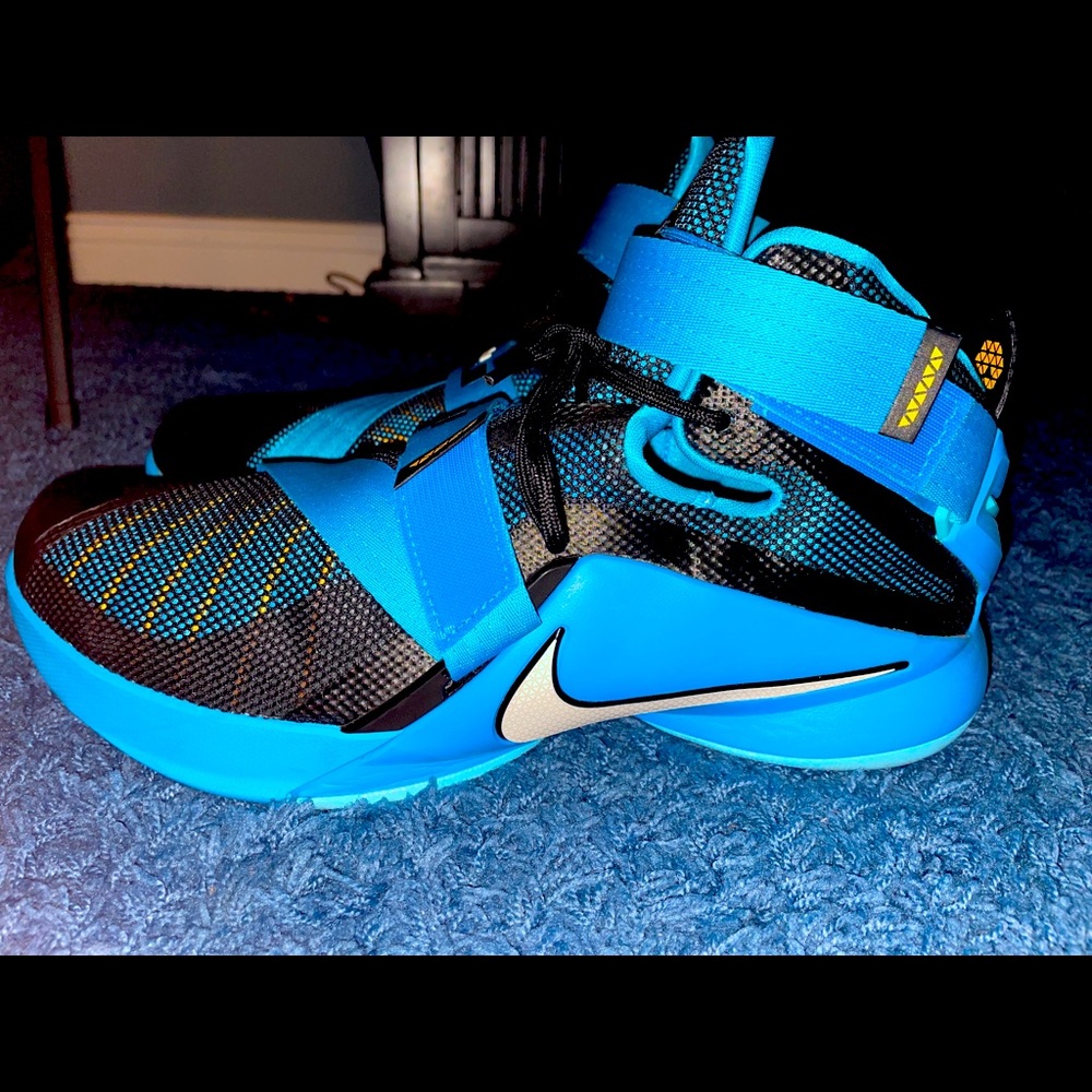 Nike LeBron IX “Soldiers Edition”